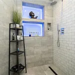 Tower Bridge Roof Top Jacuzzi Boutique Parking